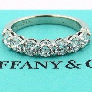 Tiffany Forever Embrace Shared Diamond Eternity Wedding 0.91Ct 3.5mm Ring